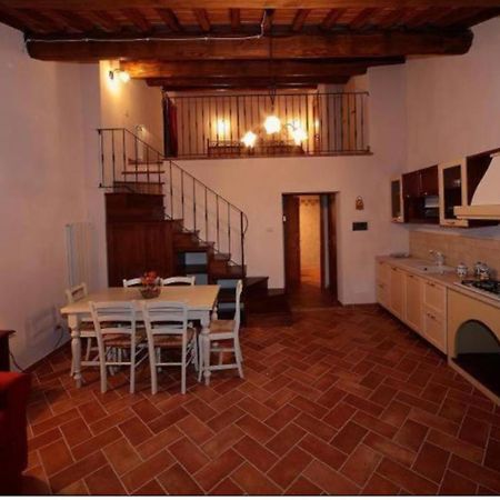 La Casa Del Calzolaio Radicofani Exterior foto